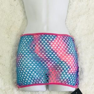 Mesh mini skirt
